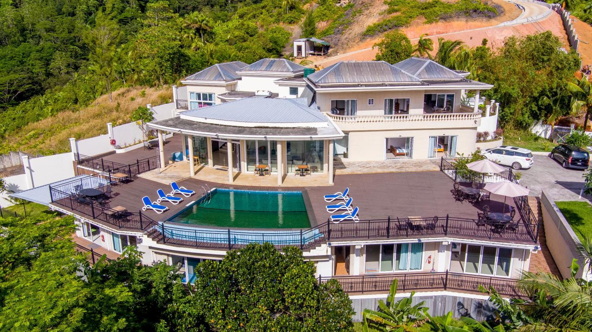 Amanda Villa - Best Value Mountain Top Inn Au Cap 외부 사진