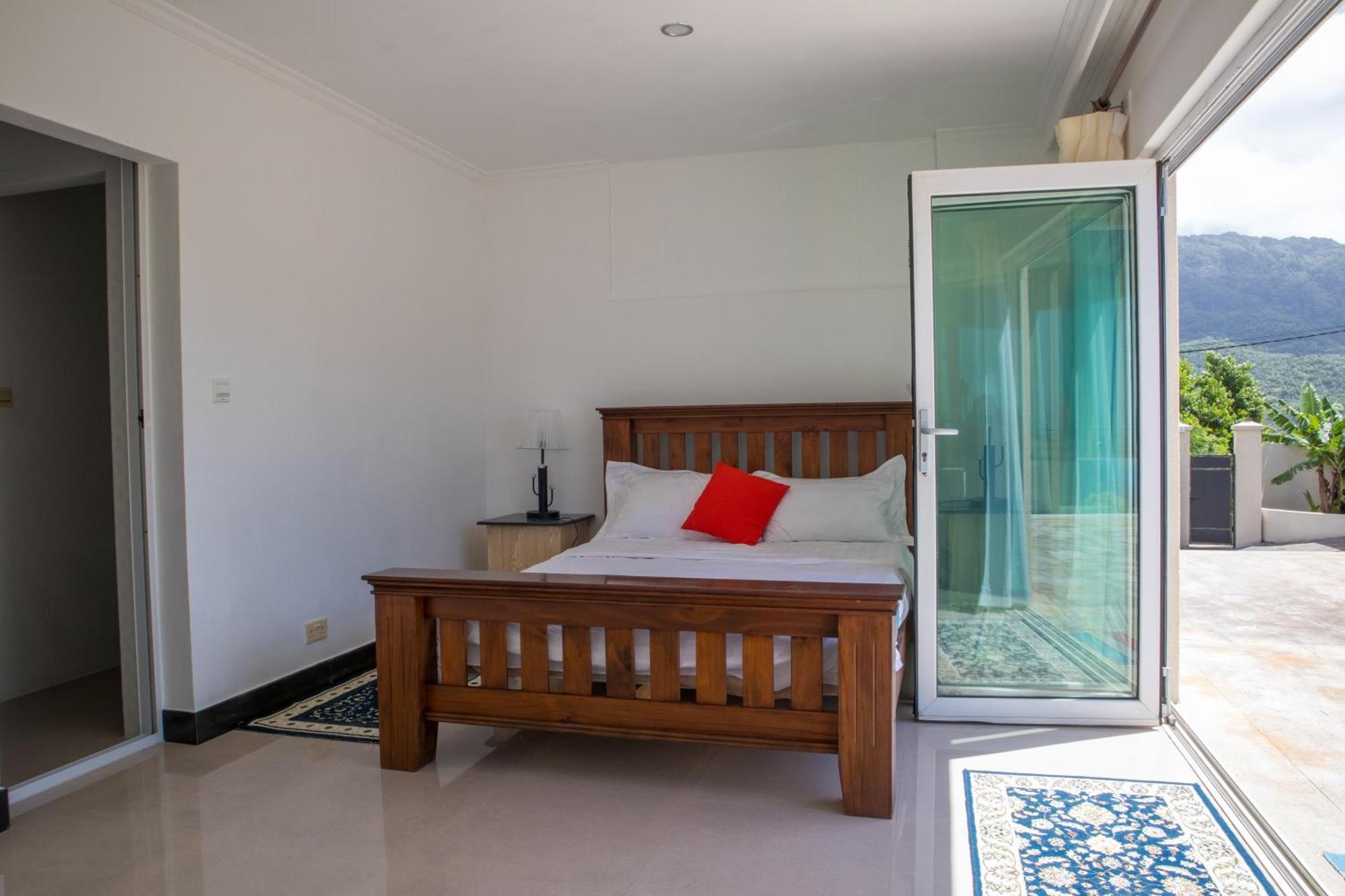 Amanda Villa - Best Value Mountain Top Inn Au Cap 외부 사진