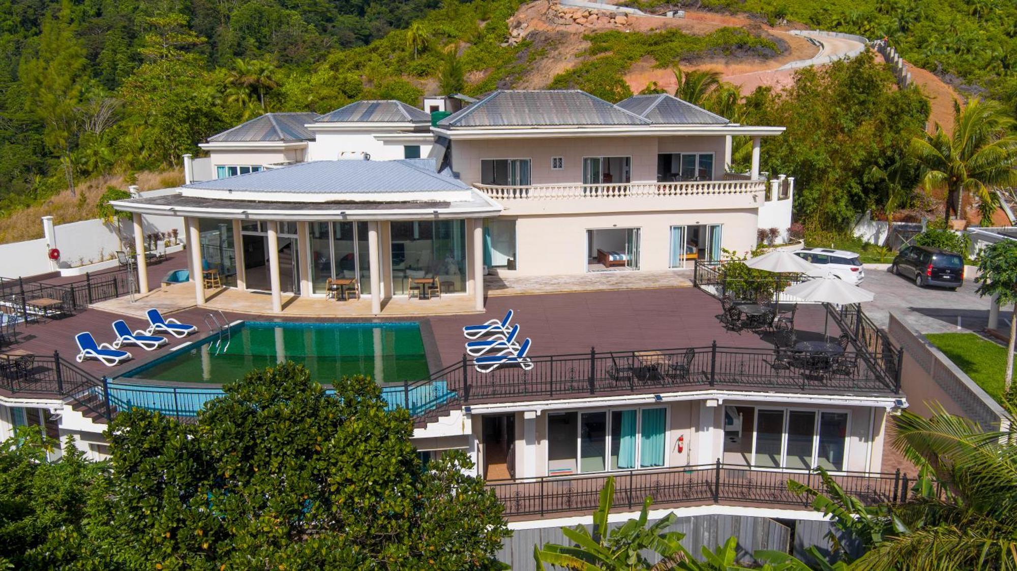 Amanda Villa - Best Value Mountain Top Inn Au Cap 외부 사진