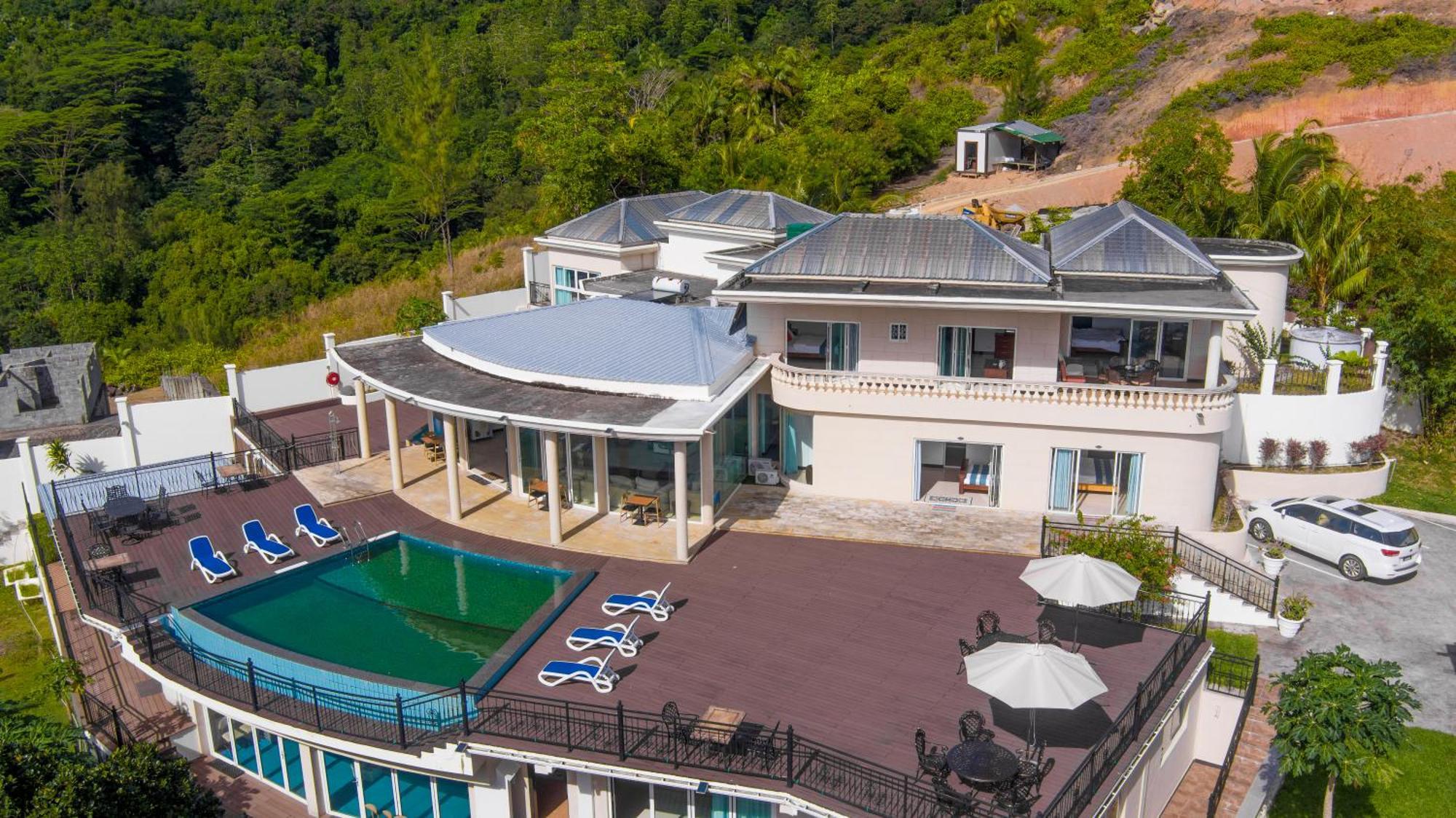 Amanda Villa - Best Value Mountain Top Inn Au Cap 외부 사진