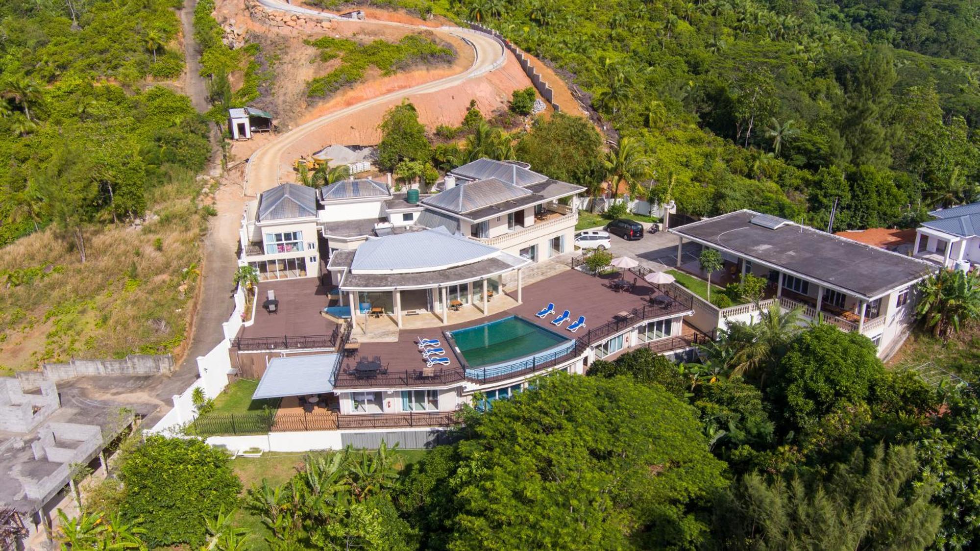 Amanda Villa - Best Value Mountain Top Inn Au Cap 외부 사진