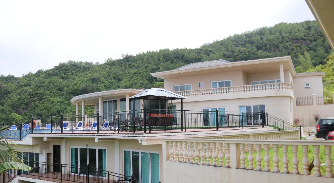 Amanda Villa - Best Value Mountain Top Inn Au Cap 외부 사진